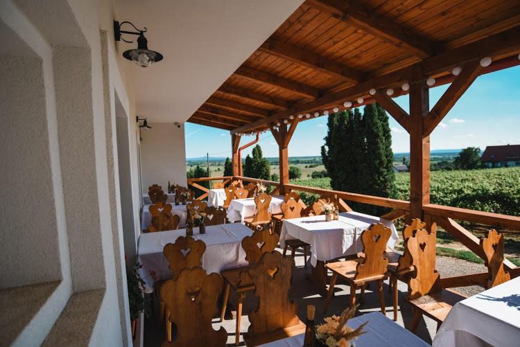 Hotel Somlo Kolonics Kuria Somlovasarhely Esterno foto