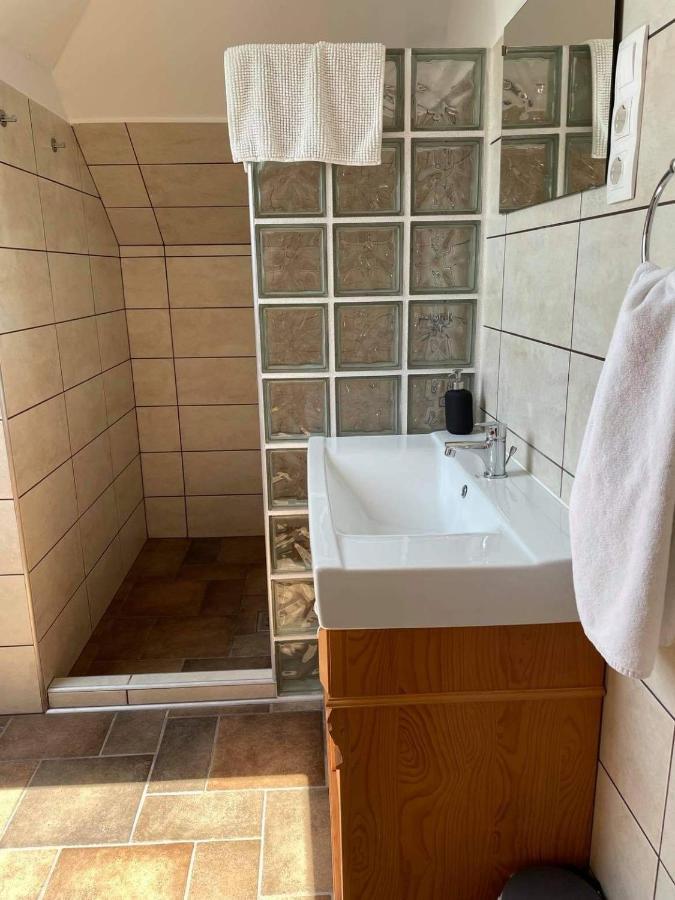 Hotel Somlo Kolonics Kuria Somlovasarhely Esterno foto