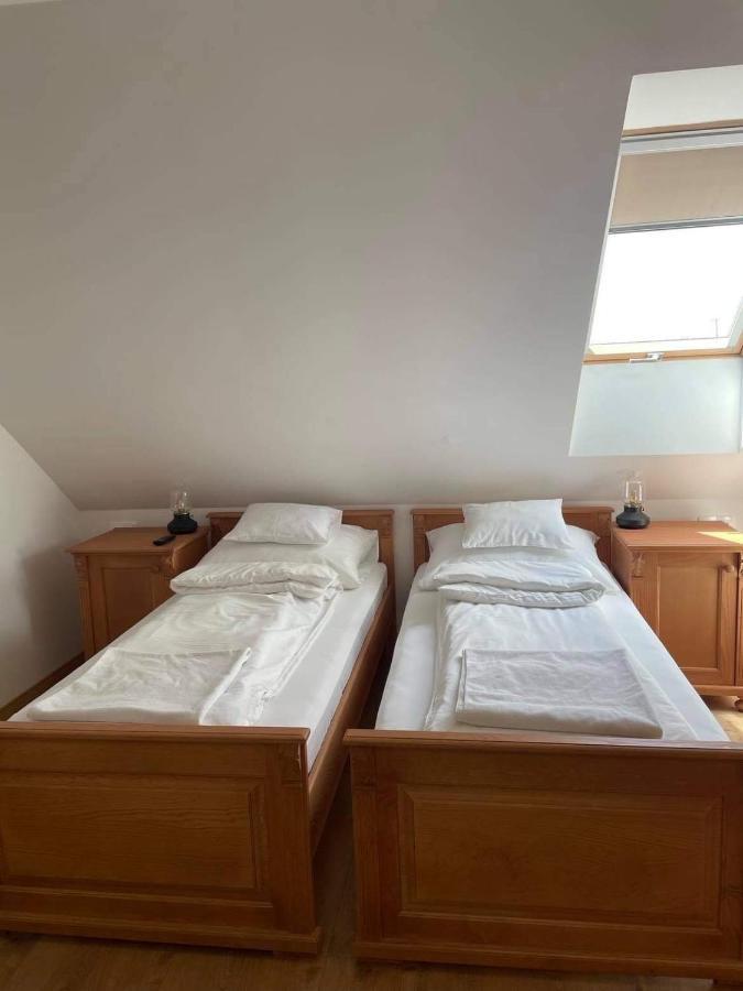Hotel Somlo Kolonics Kuria Somlovasarhely Esterno foto